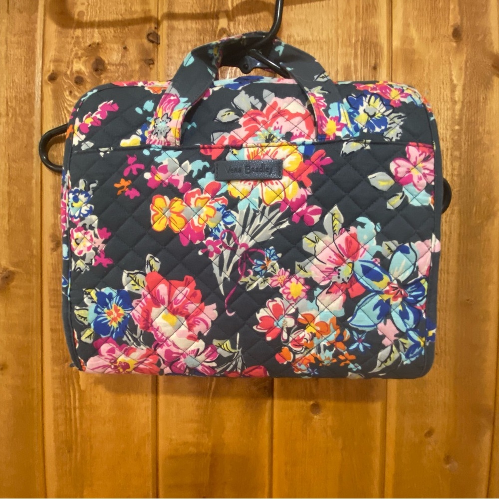 VERA BRADLEY Hanging Traveling Organizer Cosmetic Case - Pretty Posies